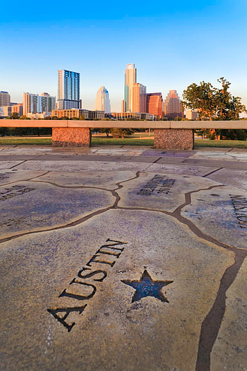 Austin Skyline, Keeping it weird, Vibrant city life, Austin culture HD phone wallpaper