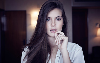 Camila Queiroz, actress, beautiful celebrity HD wallpaper