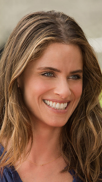 Amanda Peet, Cute , Baltana HD phone wallpaper