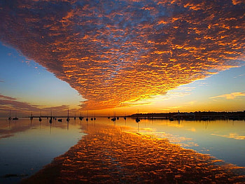 Amazing Clouds Reflection, clouds, amazing, reflection HD wallpaper