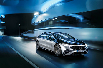 Daimler Aktie, Mercedes-Benz EQS, Stock market news, Financial trends HD wallpaper