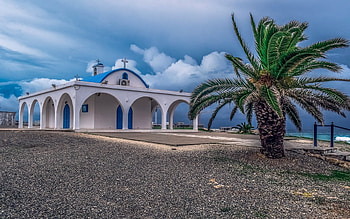 Chapel in Cyprus, clouds, Cyprus, palm, chapel HD wallpaper