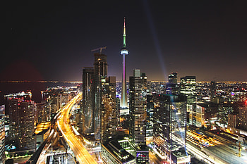 Toronto Skyline, Nighttime , Stunning landscapes, Urban cityscape HD wallpaper