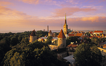 Old Town from Toompea, Tallinn, Estonia HD wallpaper