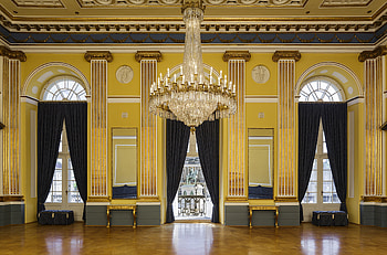 Amalienborg Palace, Royal Danish Collection, Historical Treasures, Danish Heritage HD wallpaper