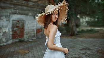 Brunette Girl In White Hat, brunette, girls, model, hat, white-dress HD wallpaper