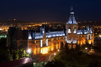 Palace of Culture by Night, night, building, lights, palace HD wallpaper