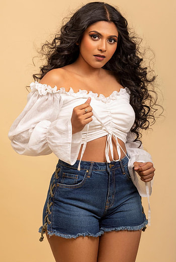 Praneetha Patnaik, Telugu actress, hair, lip HD phone wallpaper
