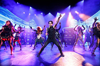 We Will Rock You, Musical adaptation, Queen's music, Energetic performances HD wallpaper