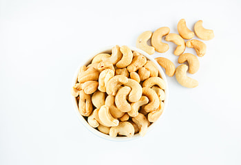 Cashew Nuts, Delicious treat, Nutty goodness, Snack time HD wallpaper