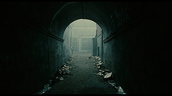 Children of Men , Cinematic visuals, Memorable scenes, Evocative HD wallpaper