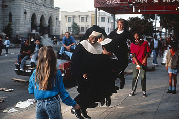 Sister Act movie, Tyler Perry, Whoopi excited, Sister Act 3 HD wallpaper