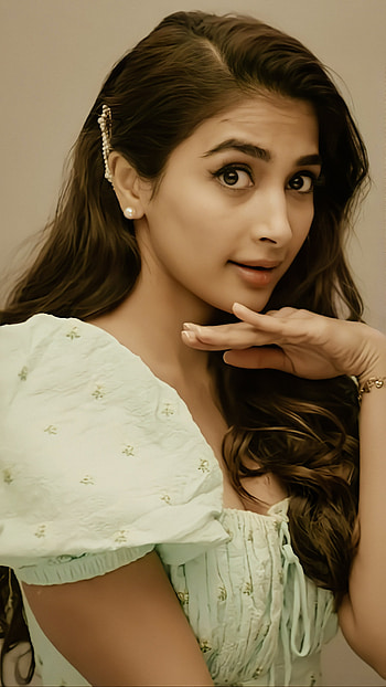 Pooja Hegde, face, hair, Pooja_Hegde, Radheshyam HD phone wallpaper