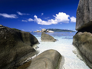 Beautiful Beach Boulder's, boulders, nature, ocean, beach HD wallpaper