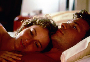 Jennifer Grey, Nostalgic fans, Filming resort, 80s classic HD wallpaper