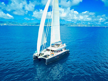 Catamaran, Sunreef 70, 2011 model, Luxury sailing HD wallpaper