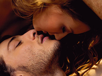 kiss , kiss, lips, passion, love HD wallpaper