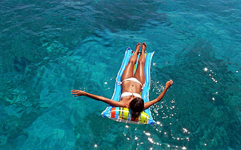 Summer Vacation, sexy, float, bikini, pool, beautiful, models, people HD wallpaper