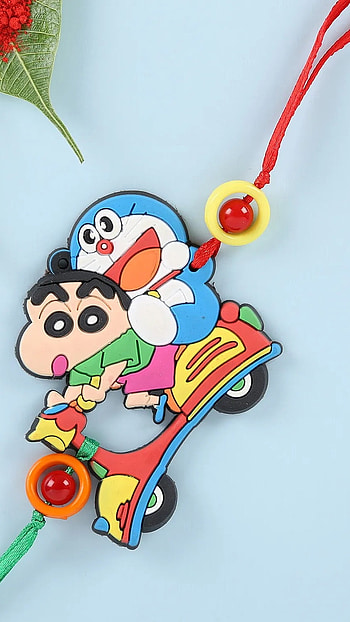 Shinchan And Doraemon, Scooty, Locket, shinchan, doraemon HD phone wallpaper