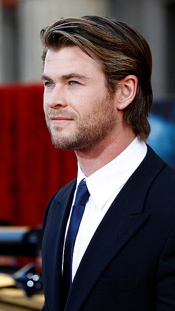 Chris Hemsworth, Celebrity, Actor, Famous HD phone wallpaper