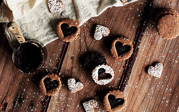 Brown Heart HD wallpaper