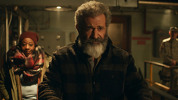 Fatman production, Santa Claus movie, Action-packed plot, Mel Gibson stars HD wallpaper