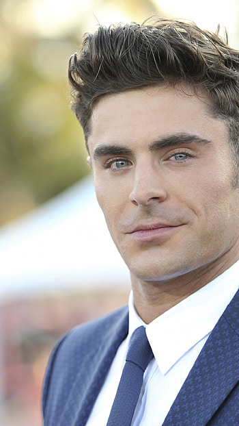 Zac Efron, celebrity , Hollywood icons, Popular actor HD phone wallpaper