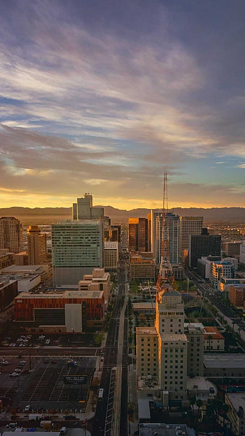 Phoenix Skyline, Luxury hospitality grapher, Architectural graphy, Skyline inspiration HD phone wallpaper