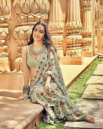 Shraddha Kapoor, beautiful HD phone wallpaper