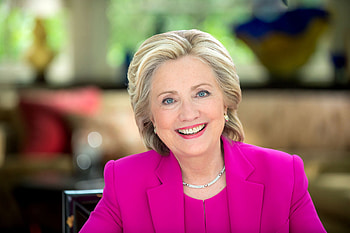 Hillary Clinton, Unknown facts, Personal anecdotes, Engaging read HD wallpaper