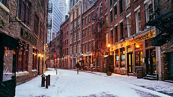 New York Streets, Snowy Stone Street, NYC winter, Charming atmosphere HD wallpaper