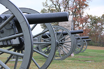 Gettysburg scenery, Cannon shop, Behind the scenes, Military artifacts HD wallpaper