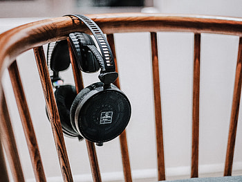 Music, Heads, Wood, Wooden, Chair, Audio, Spindles HD wallpaper