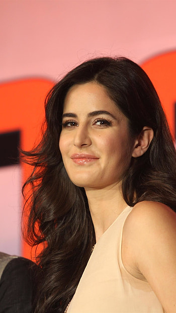 Katrina Kaif, Actress HD phone wallpaper