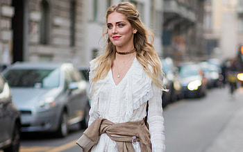 Chiara Ferragni, hoot beauty, White dress elegance, Italian fashion HD wallpaper