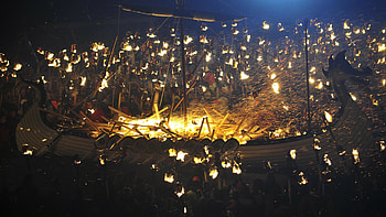 Scotland festival, Viking theme, Torchlight procession, Cultural experience HD wallpaper