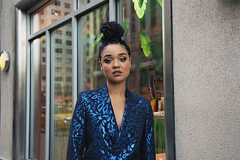 Actress, Aisha Dee HD wallpaper