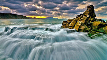 great seashore r, sea, shore, clouds, r, rocks HD wallpaper