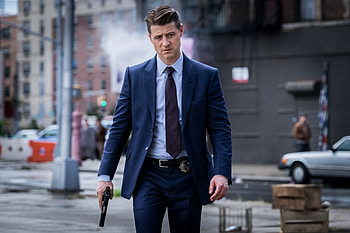 Commissioner Gordon Gotham Season 4 2017 , morena-baccarin, gotham, tv-shows HD wallpaper