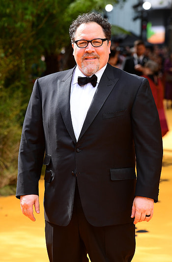 Jon Favreau, Biography, Height, Life story HD phone wallpaper