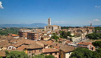 Perugia travel guide, Must-visit attractions, Trek zone recommendations, Tourist hotspots HD wallpaper