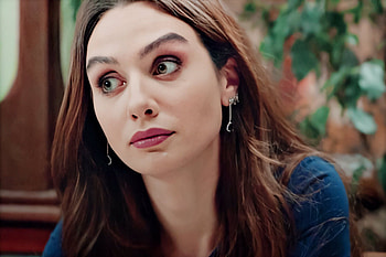 Birce Akalay, Sophie Neveu HD wallpaper