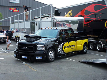 Super Truck, black, yellow, super, truck, race HD wallpaper
