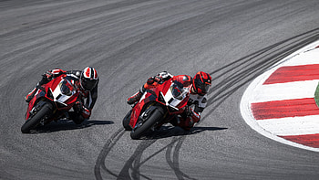 Ducati Panigale V4 R Racing Duo, Ducati Panigale V4 R, vehicle, Ducati Panigale V4 HD wallpaper