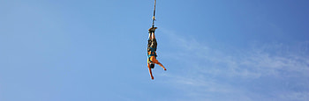 Bungee jumping in Banne, Extreme sport, Viaduc de Banne, Breathtaking view HD wallpaper