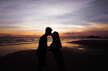 Sunset, Love, Silhouette, Kiss HD wallpaper
