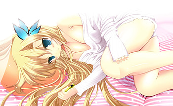 Kashiwazaki Sena, covers, blonde, anime, butterfly, blanket, girl, long hair HD wallpaper