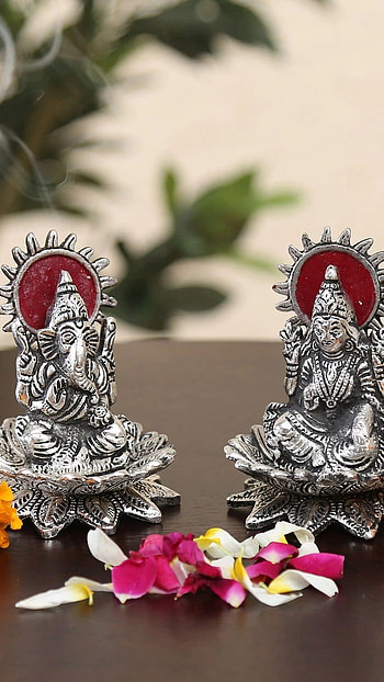 Lakshmi Ganesh, Silver Statue, Floral Background HD phone wallpaper
