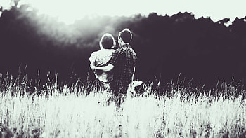Hug , High-quality ry, Emotional connection, Captivating embrace HD wallpaper