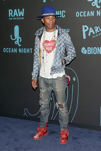 Pharrell Williams, CFDA fashion icon, CFDA fashion icon award, 2015 glamour HD phone wallpaper